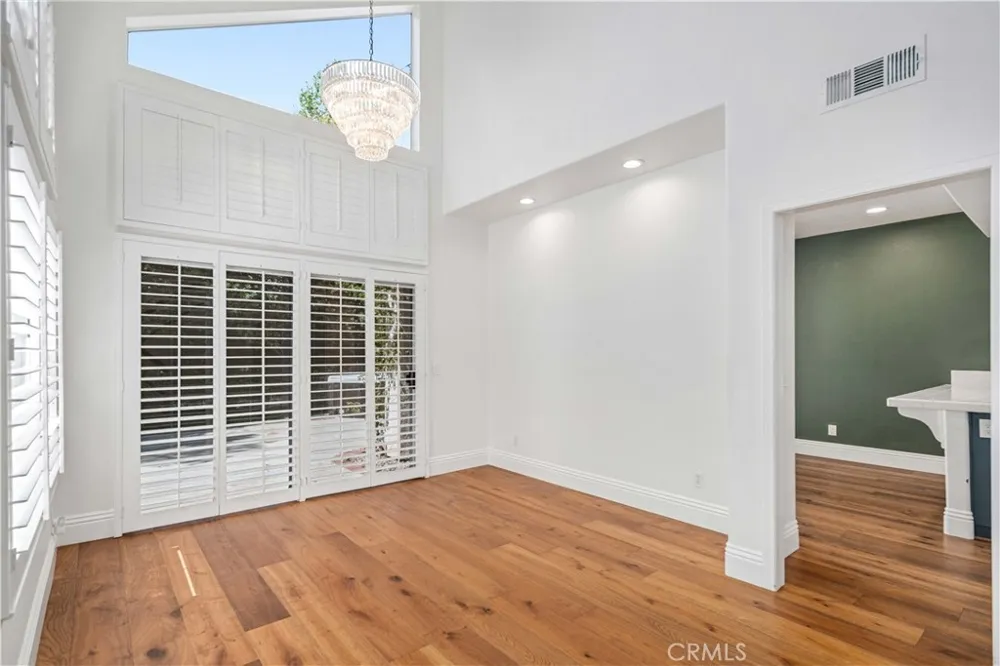 24526 Windsor Drive #A Valencia, CA 91355