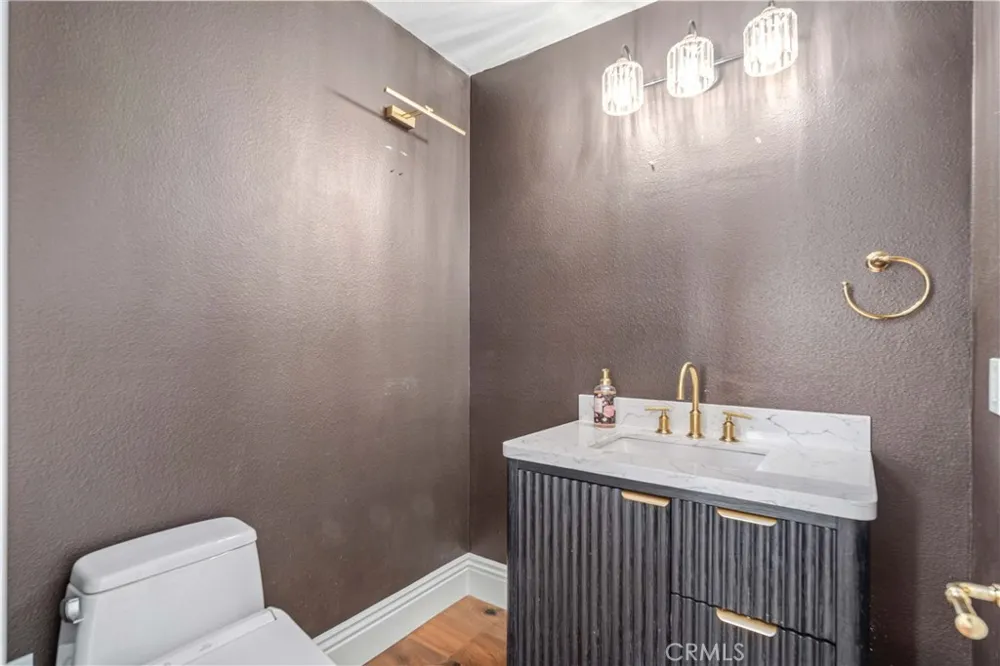 24526 Windsor Drive #A Valencia, CA 91355