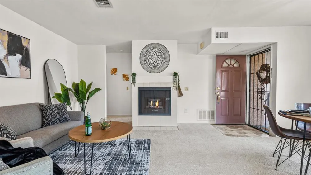 10684 Dabney Drive #106 San Diego, CA 92126