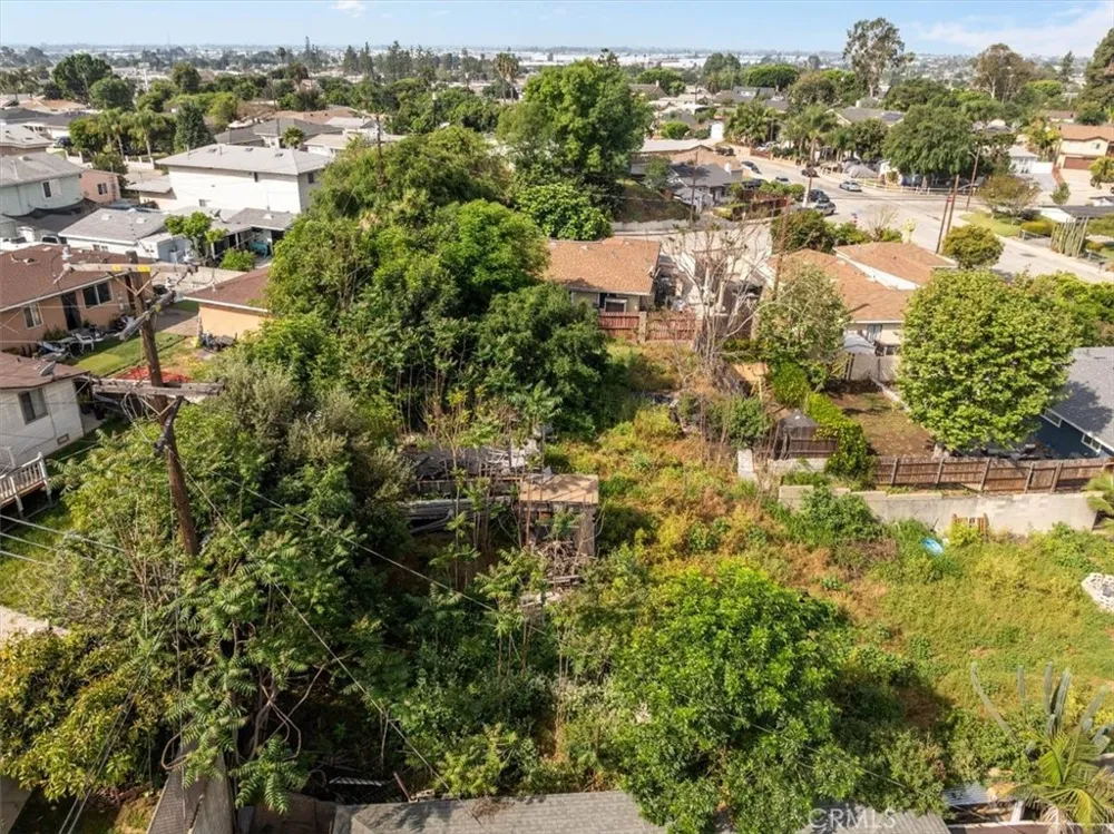 14326 TEDFORD Dr. Whittier, CA 90604