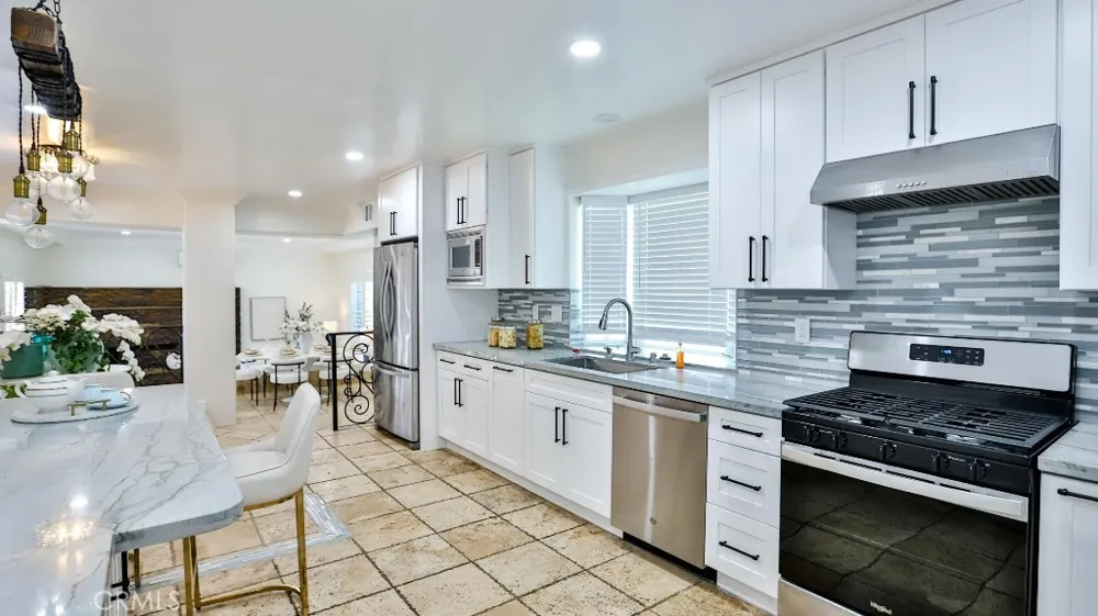 4704 E Centralia Street Long Beach, CA 90808