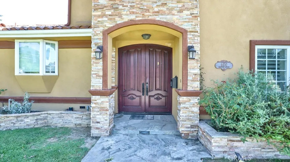 4704 E Centralia Street Long Beach, CA 90808