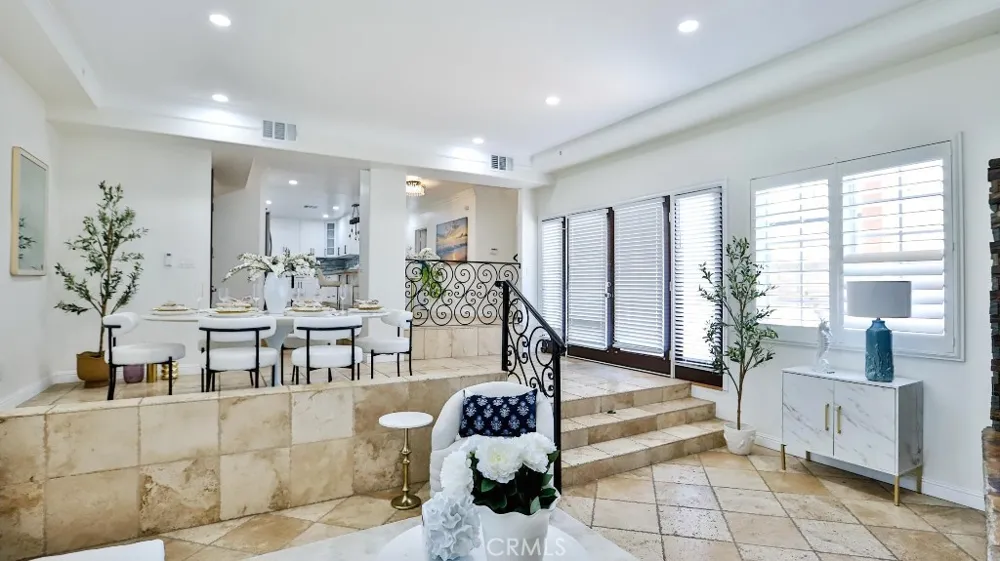 4704 E Centralia Street Long Beach, CA 90808