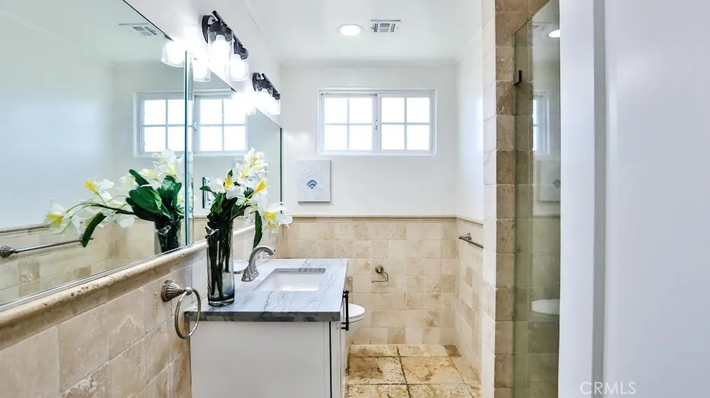 4704 E Centralia Street Long Beach, CA 90808