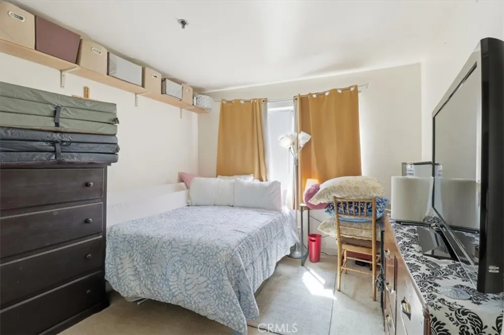 9146 Tobias Avenue #4 Panorama City, CA 91402
