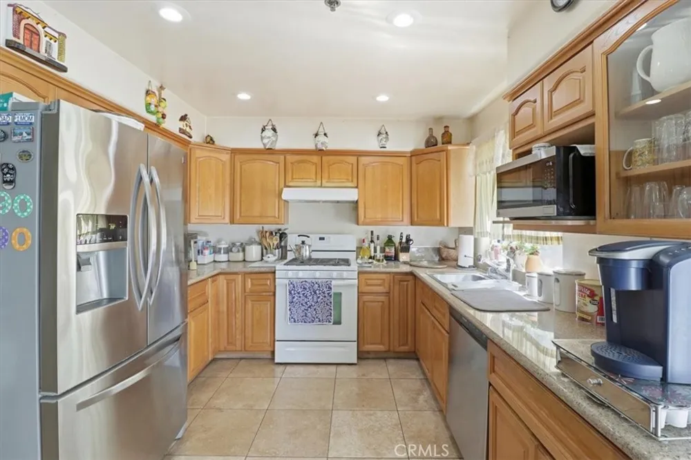 9146 Tobias Avenue #4 Panorama City, CA 91402