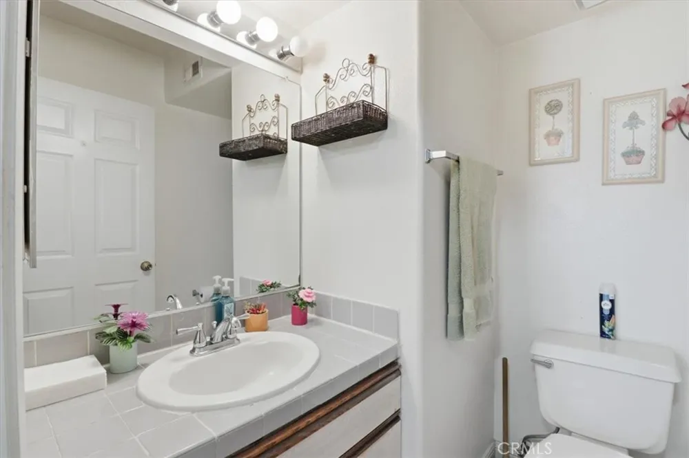 9146 Tobias Avenue #4 Panorama City, CA 91402