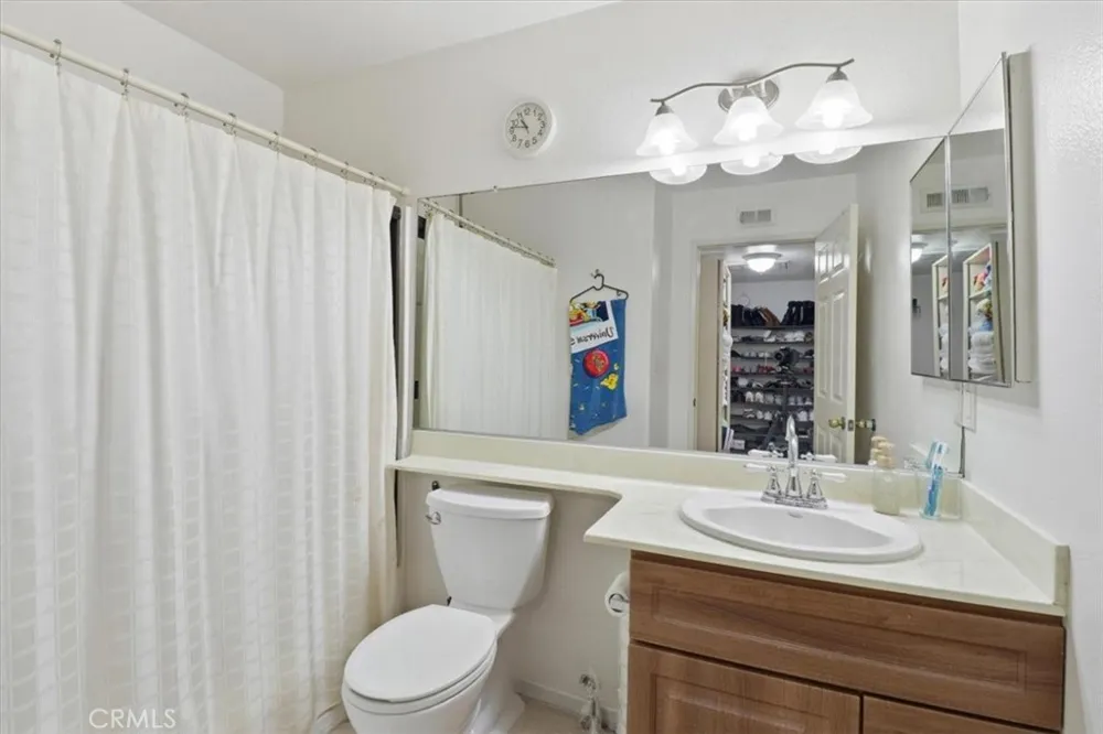 9146 Tobias Avenue #4 Panorama City, CA 91402