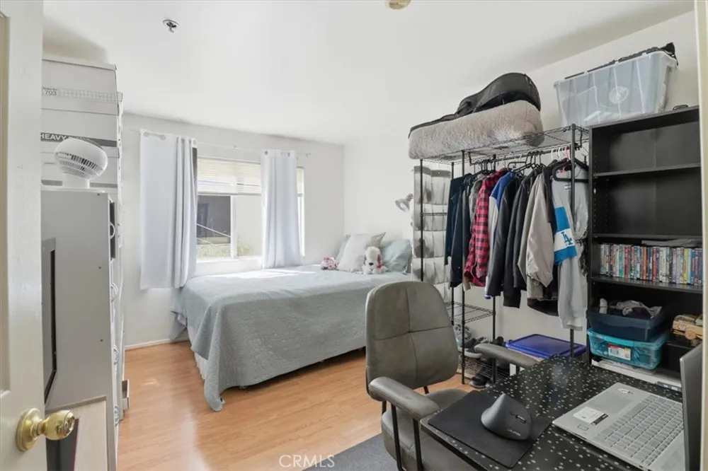 9146 Tobias Avenue #4 Panorama City, CA 91402
