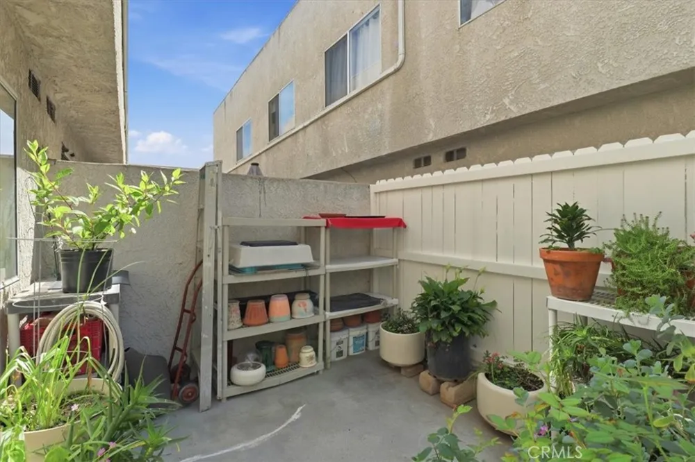 9146 Tobias Avenue #4 Panorama City, CA 91402