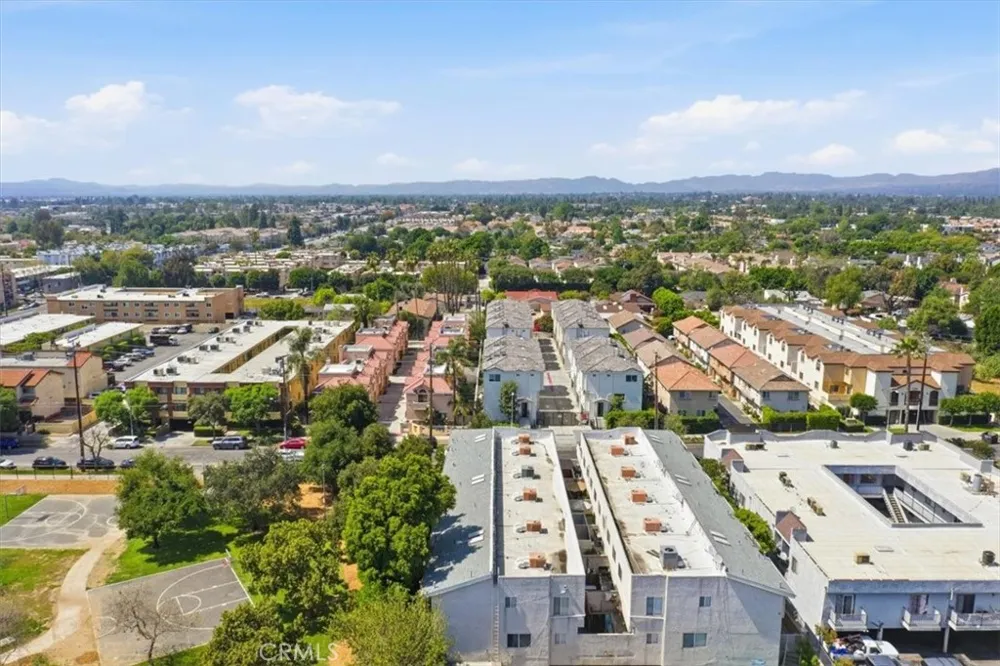 9146 Tobias Avenue #4 Panorama City, CA 91402