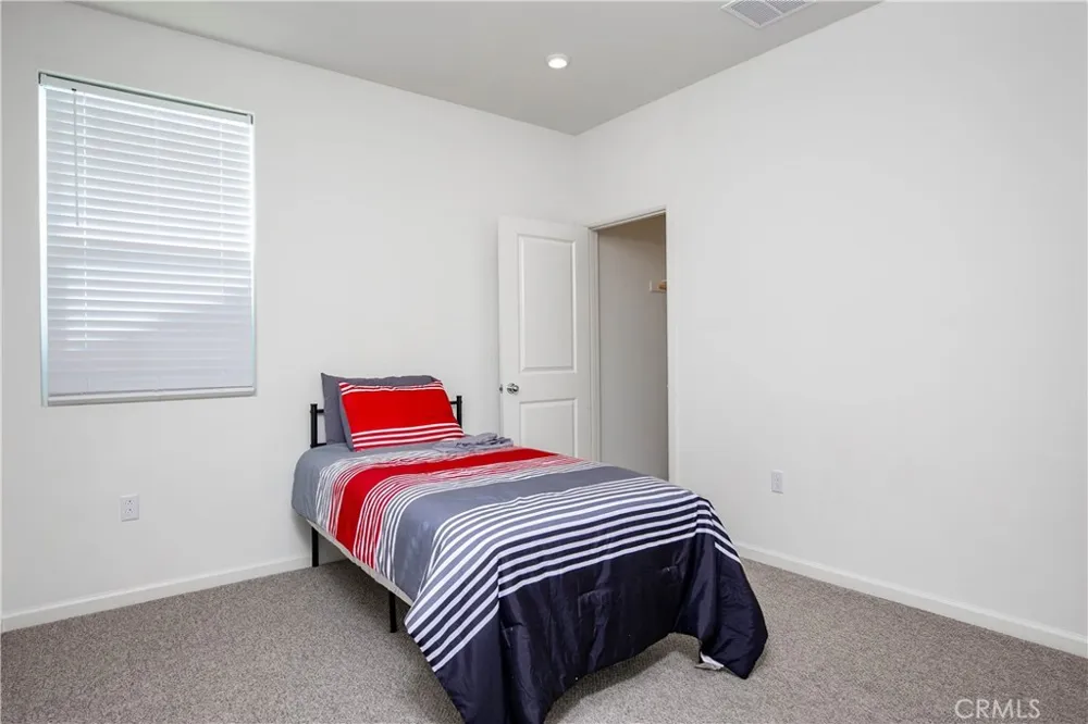 240 Natural Bridge Palmdale, CA 93551