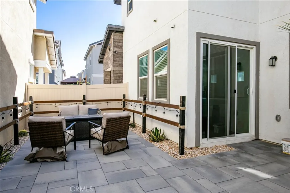 240 Natural Bridge Palmdale, CA 93551
