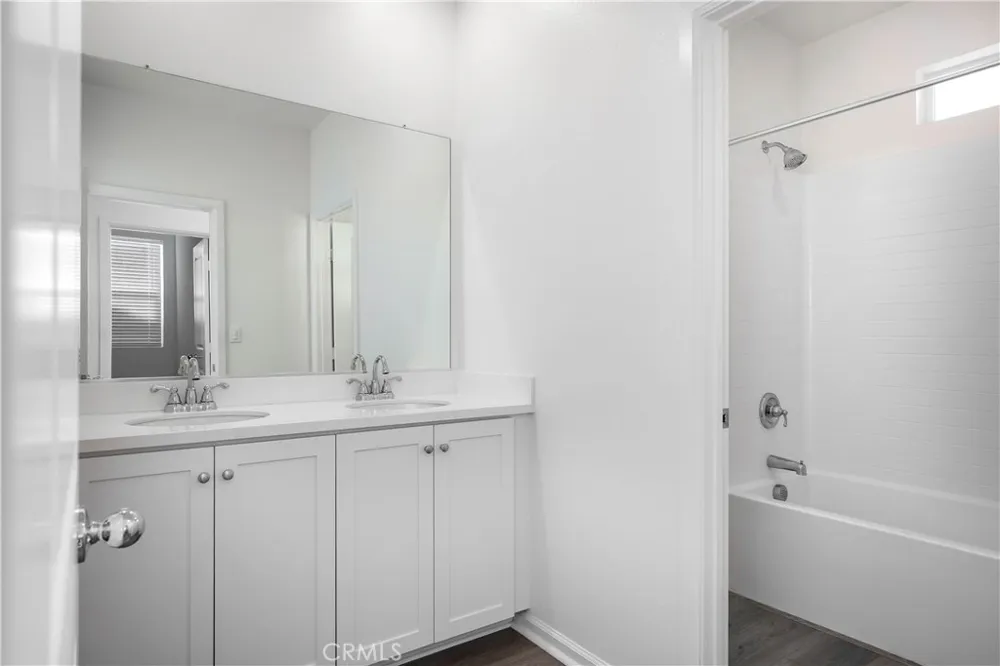 240 Natural Bridge Palmdale, CA 93551