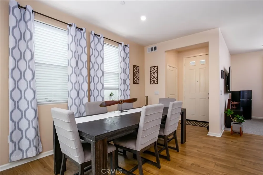 240 Natural Bridge Palmdale, CA 93551