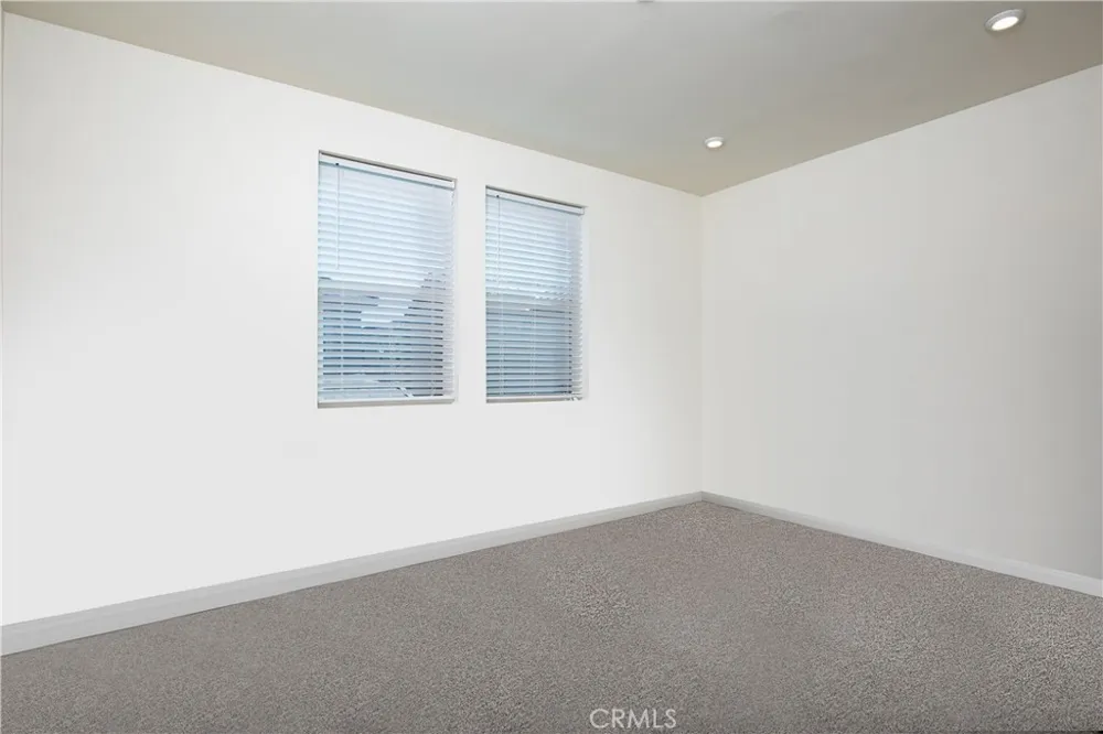 240 Natural Bridge Palmdale, CA 93551