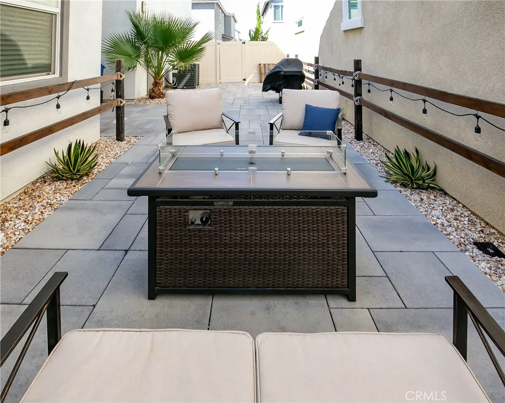 240 Natural Bridge Palmdale, CA 93551