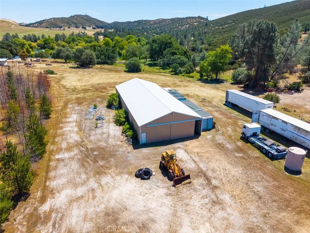 705 Calf Canyon Creston, CA 93432