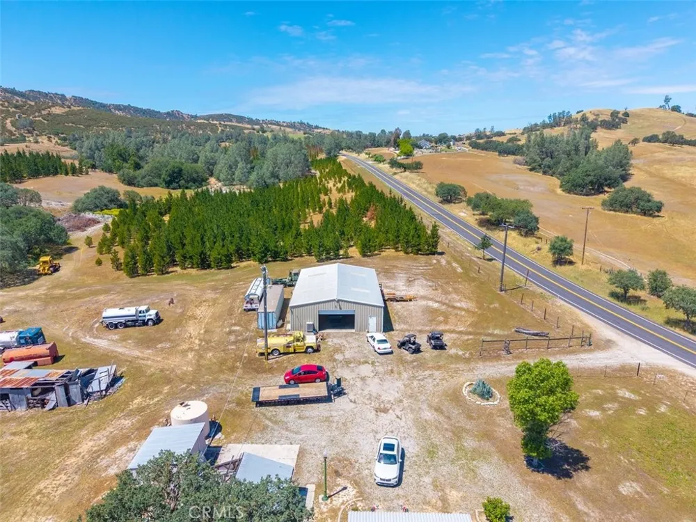 705 Calf Canyon Creston, CA 93432