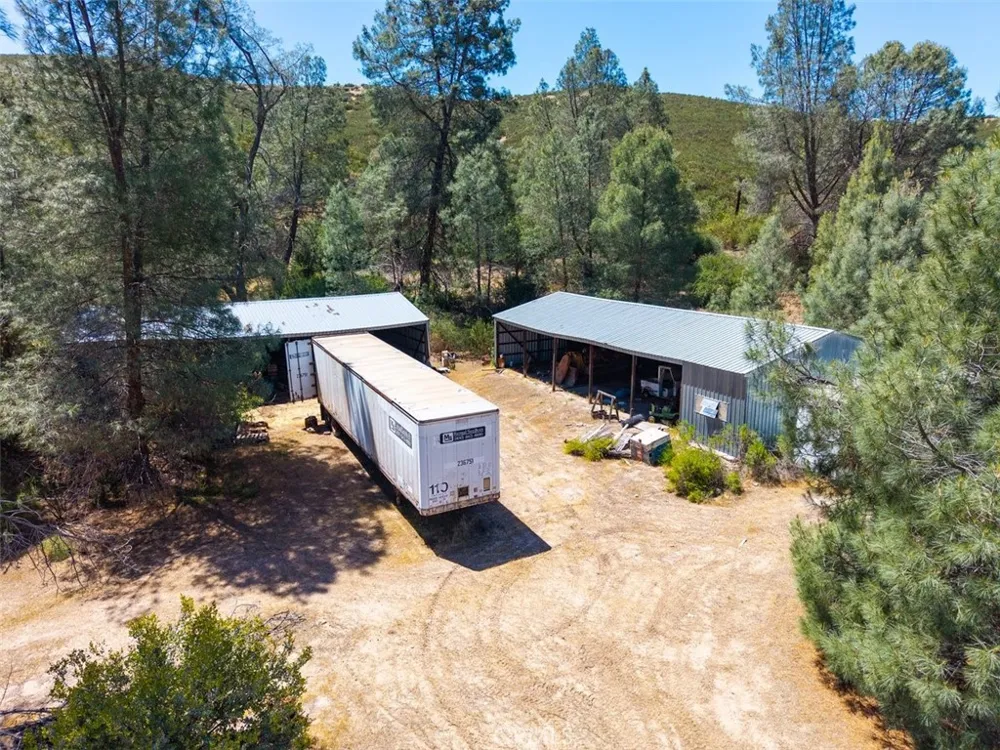 705 Calf Canyon Creston, CA 93432