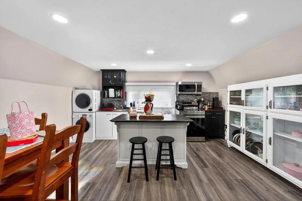 410 Pine Avenue Pacific Grove, CA 93950