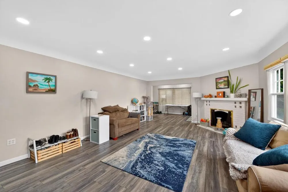 410 Pine Avenue Pacific Grove, CA 93950