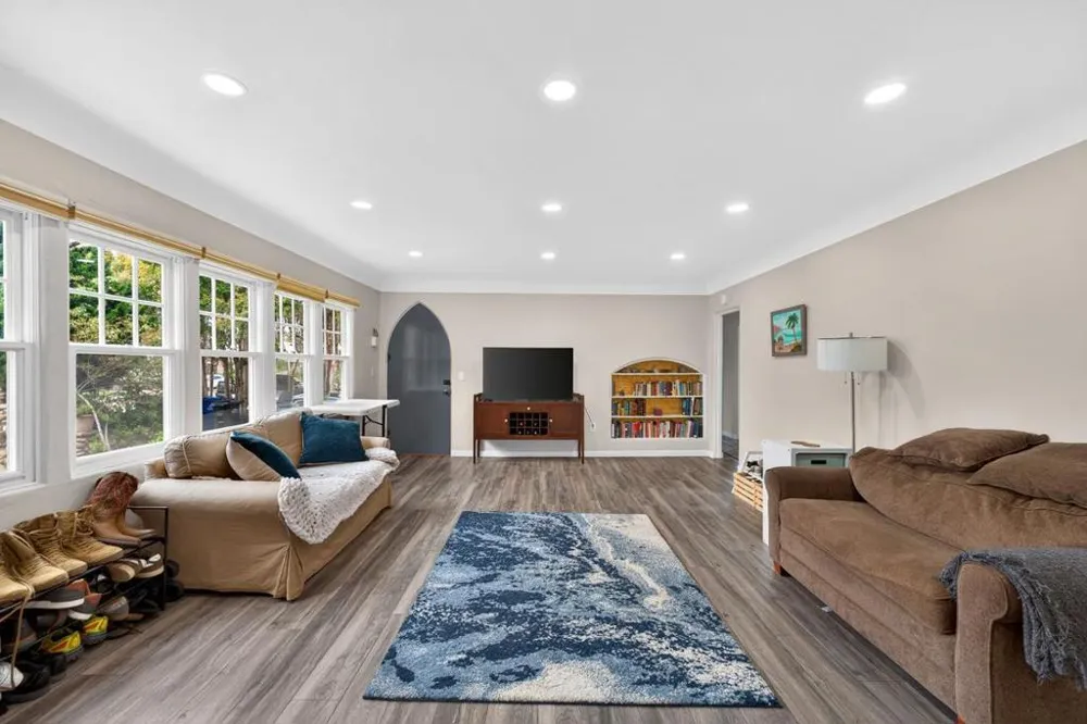410 Pine Avenue Pacific Grove, CA 93950