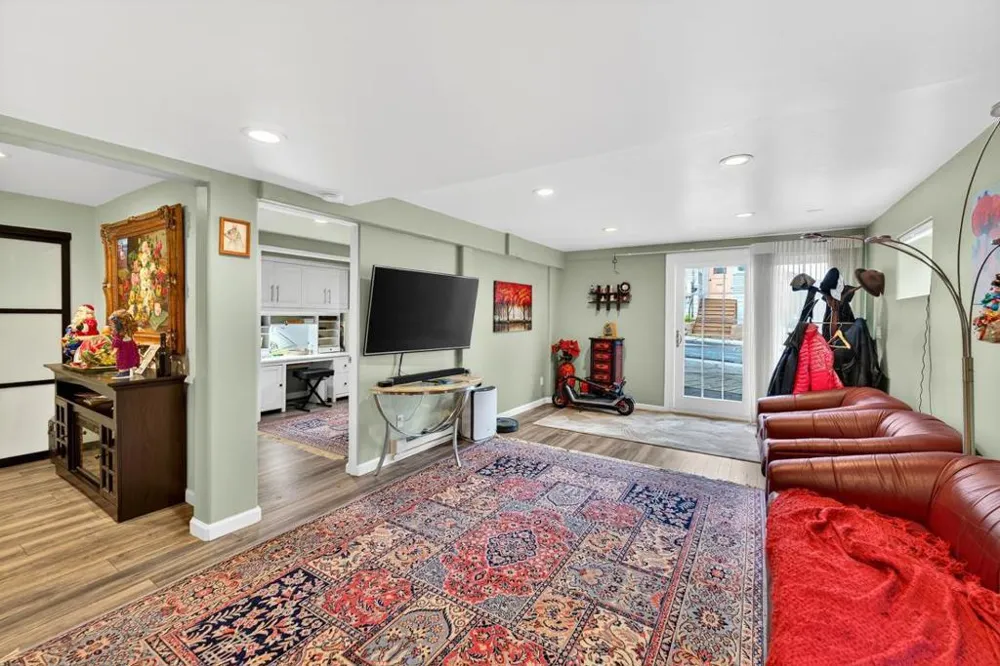 410 Pine Avenue Pacific Grove, CA 93950