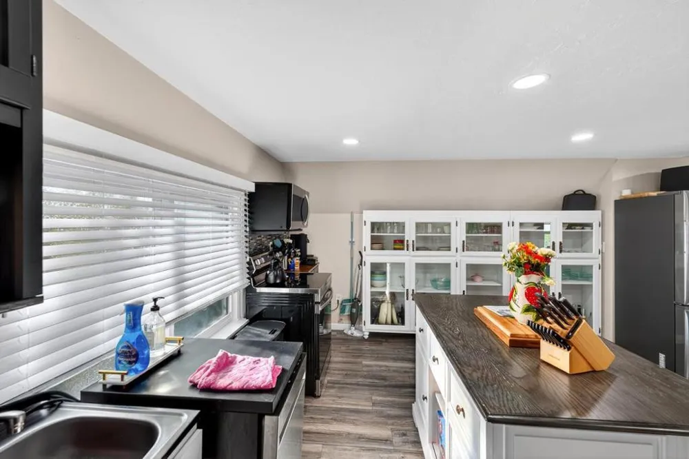 410 Pine Avenue Pacific Grove, CA 93950