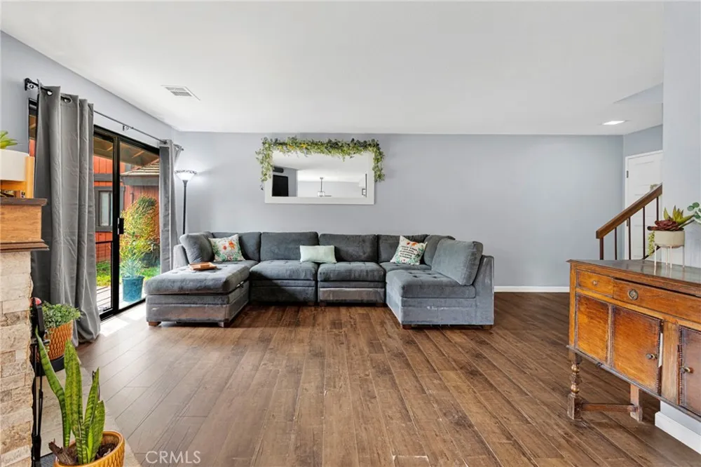 152 Cedar Creek San Dimas, CA 91773