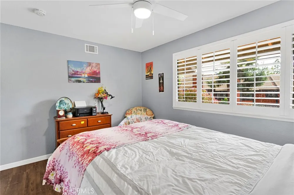 152 Cedar Creek San Dimas, CA 91773