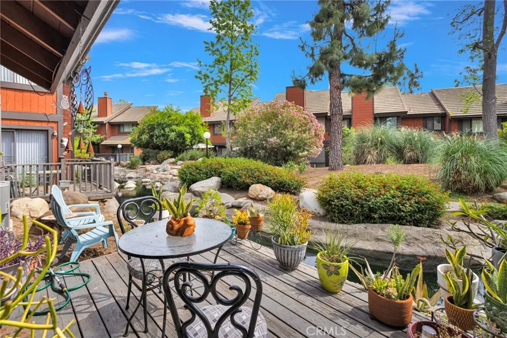 152 Cedar Creek San Dimas, CA 91773
