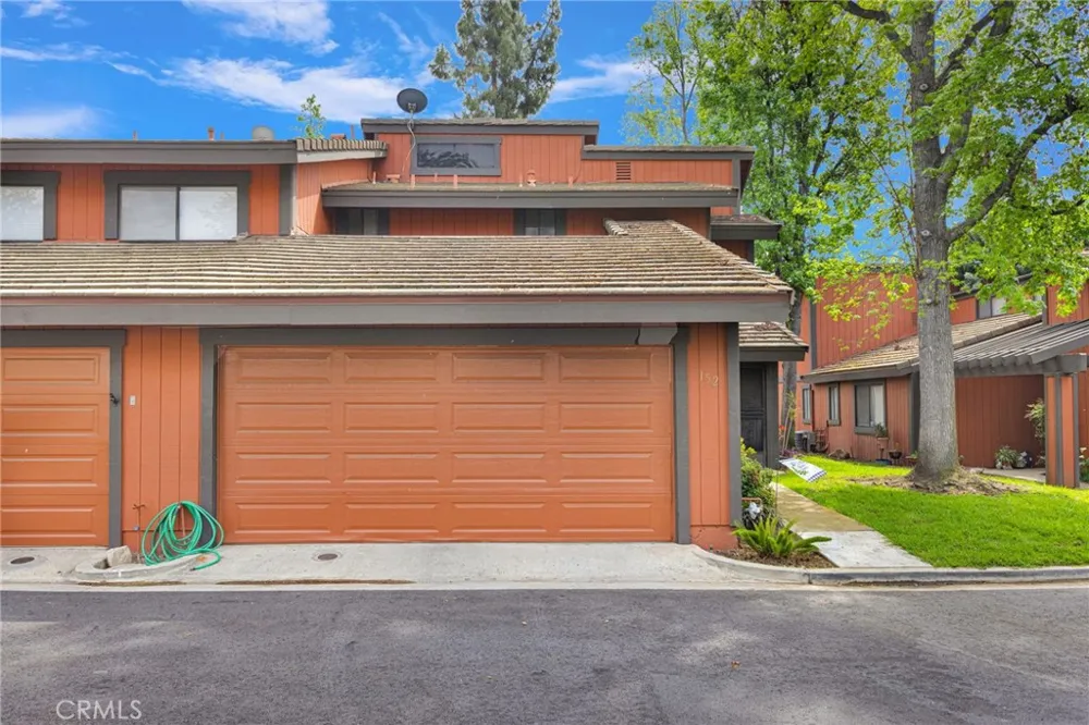 152 Cedar Creek San Dimas, CA 91773