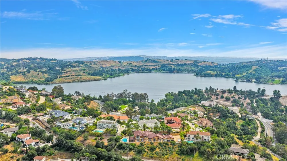 152 Cedar Creek San Dimas, CA 91773