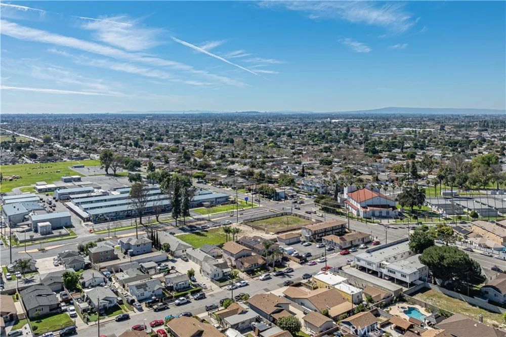 12209 Rosecrans Avenue Norwalk, CA 90650