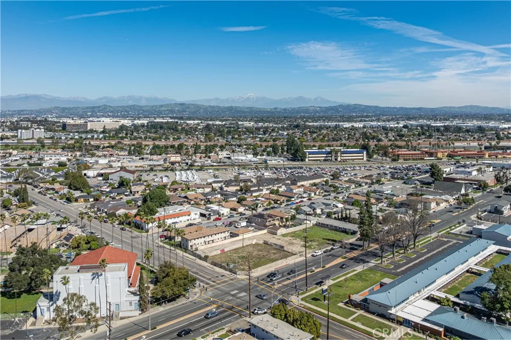 12209 Rosecrans Avenue Norwalk, CA 90650