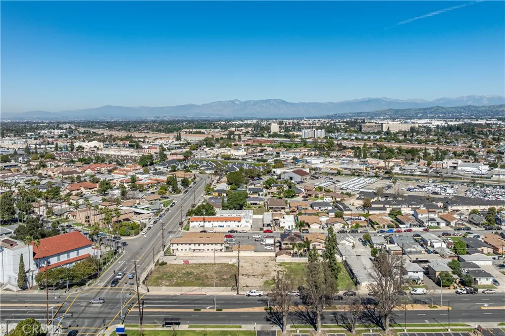 12209 Rosecrans Avenue Norwalk, CA 90650