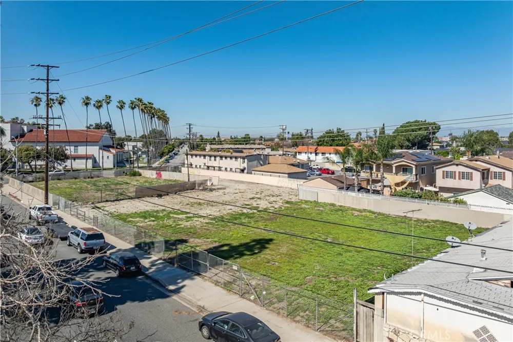 12209 Rosecrans Avenue Norwalk, CA 90650
