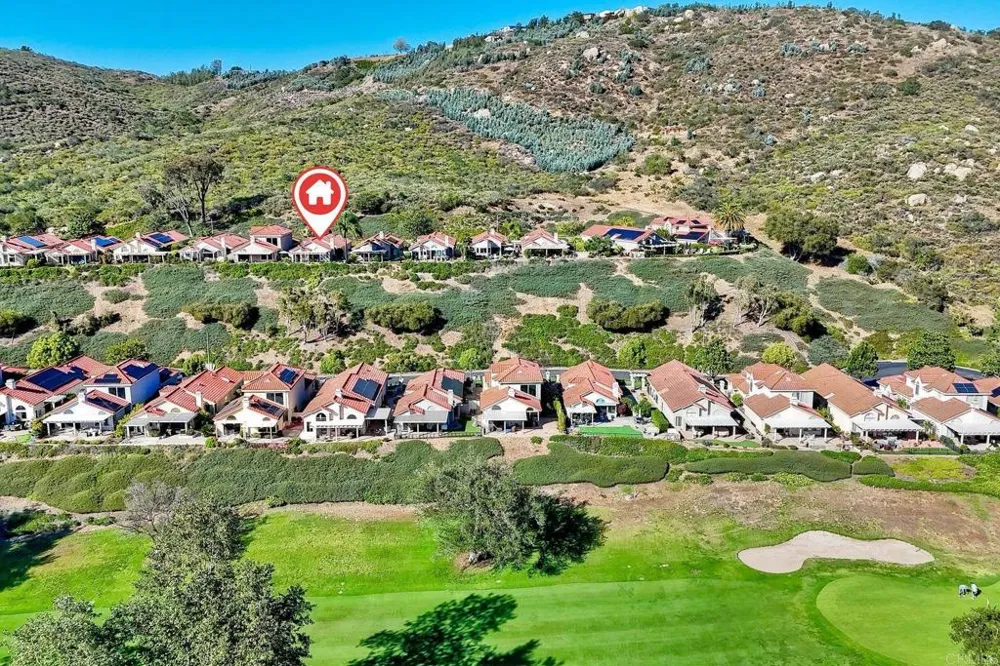 28758 Vista Valley Dr Vista, CA 92084