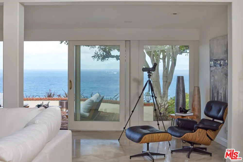 1115 Palos Verdes Drive Palos Verdes Estates, CA 90274