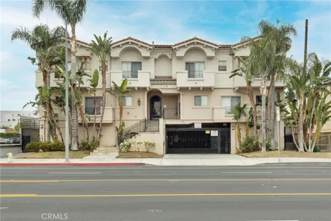 7124 Woodman #3
