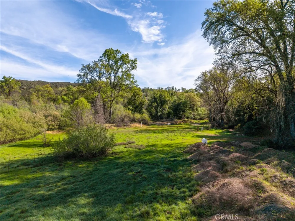 5250 Scotts Valley Lakeport, CA 95453