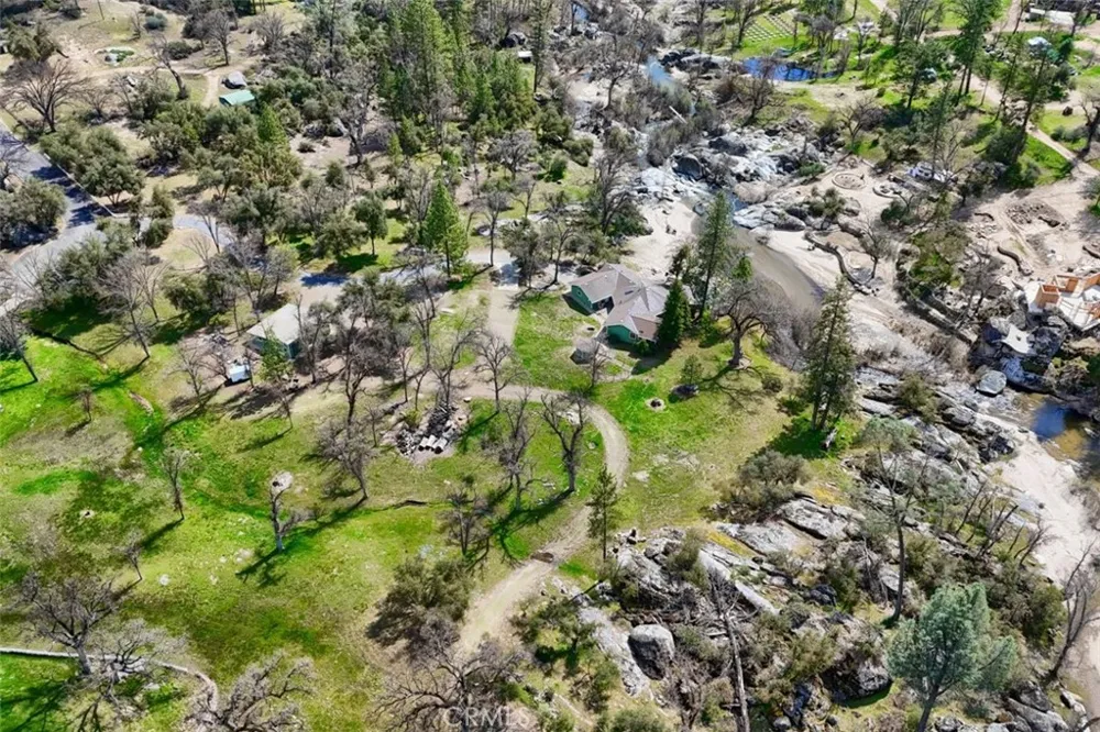 40957 Shandee Lane Ahwahnee, CA 93601