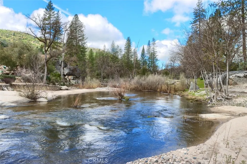 40957 Shandee Lane Ahwahnee, CA 93601