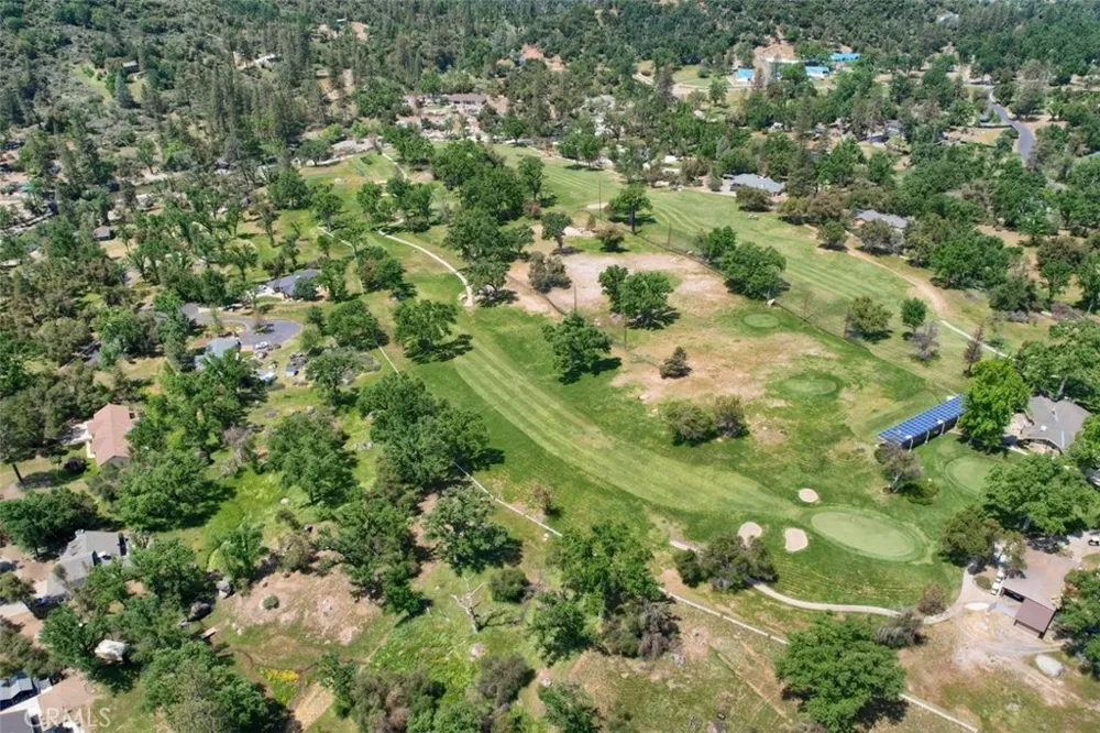 40957 Shandee Lane Ahwahnee, CA 93601