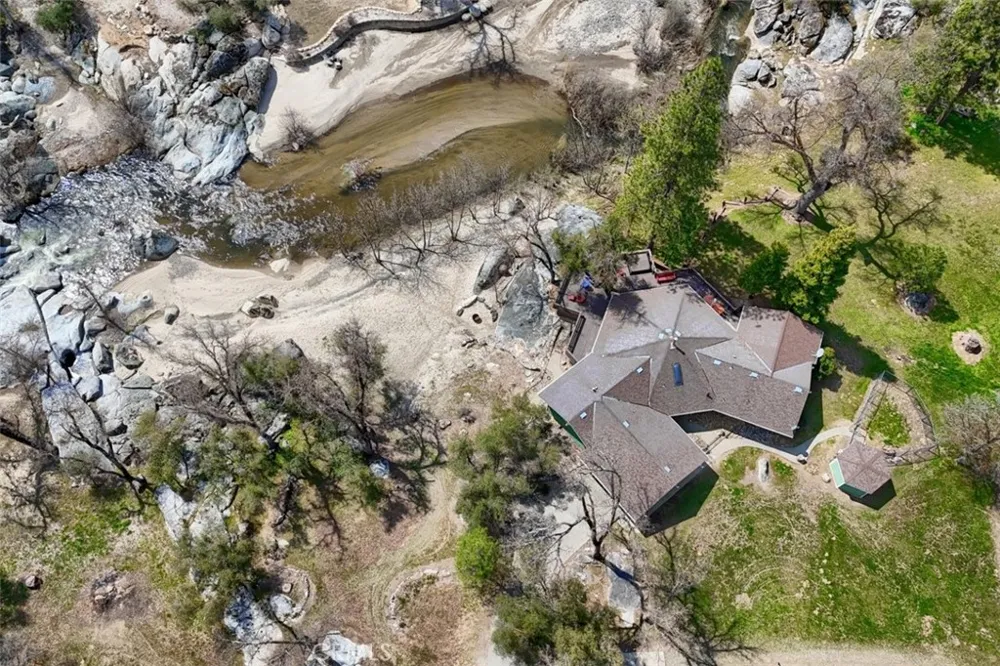40957 Shandee Lane Ahwahnee, CA 93601