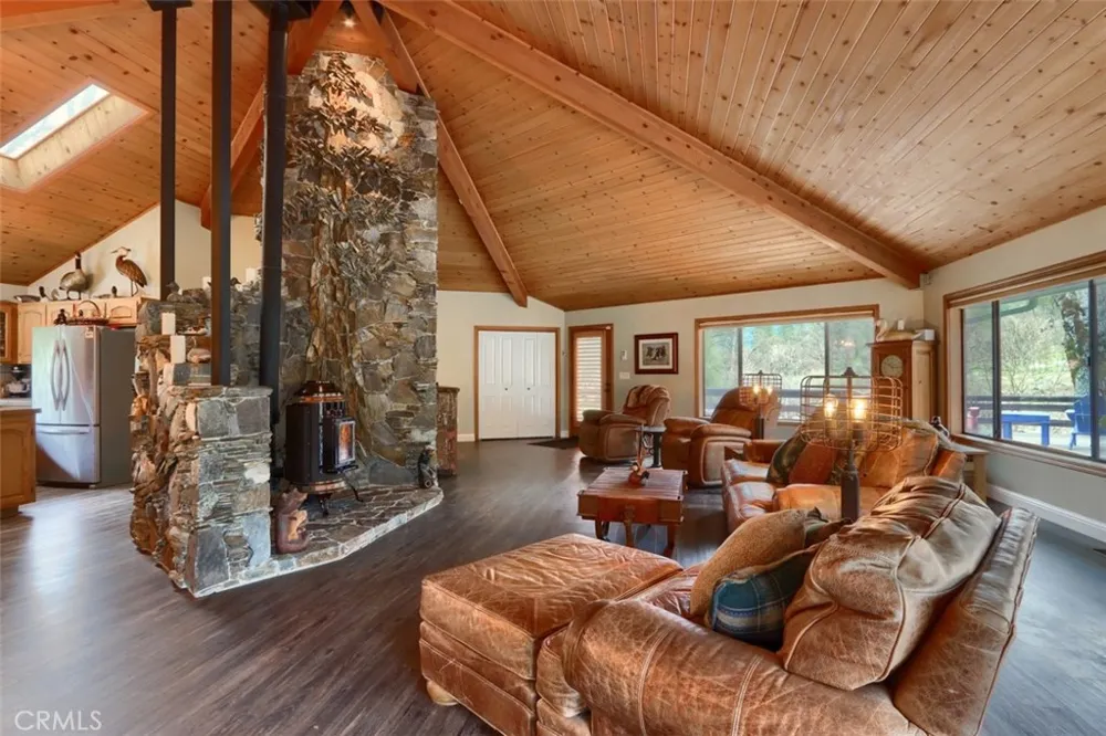 40957 Shandee Lane Ahwahnee, CA 93601