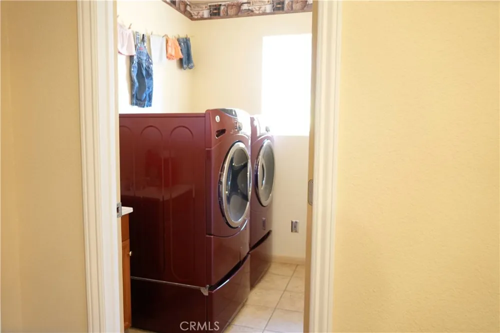 14105 Camino Del Oro Riverside, CA 92508