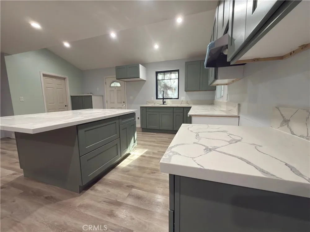 705 Clubhouse Twin Peaks, CA 92391