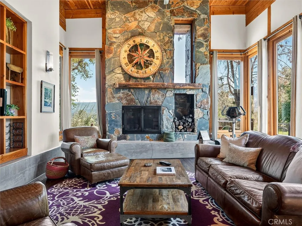 3954 Silver Bar Mariposa, CA 95338